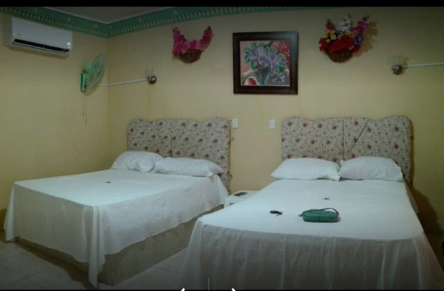 Hotel Rancho Ortiz Bani Room